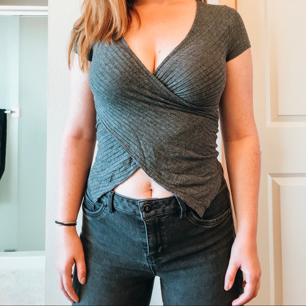 Polly & Esther tight grey spandex top